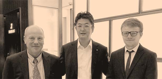 アワーグラス銀座店にてRobert Bray氏（Sinclair Harding （UK） Ltd Managing Director）、ご子息 Stuart Bray氏と