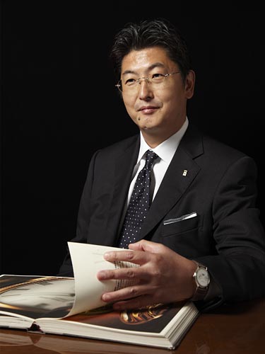 代表取締役社長 桃井 敦